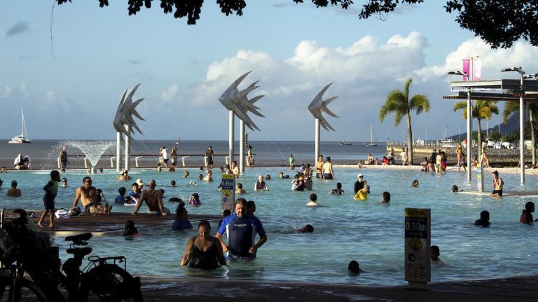 Qld leads tourism out of pandemic slump
