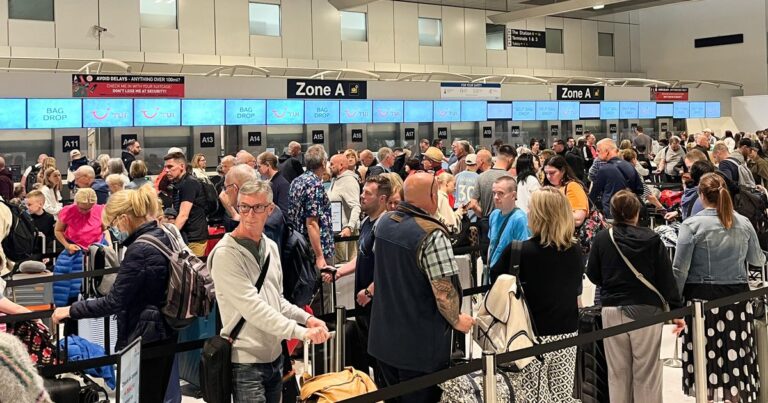 Travel expert’s top tips to avoid UK airport chaos if you’ve got a flight booked