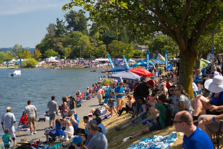 It’s time for Seafair, sports, and more summer festivals! Check out our tips for smooth travel this weekend. 