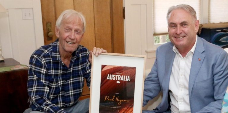 Paul Hogan gets top Tourism Australia honour – Travel Weekly