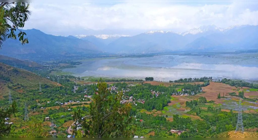 Kashmir’s Wular Lake to get non-motorable walkway to boost tourism ...