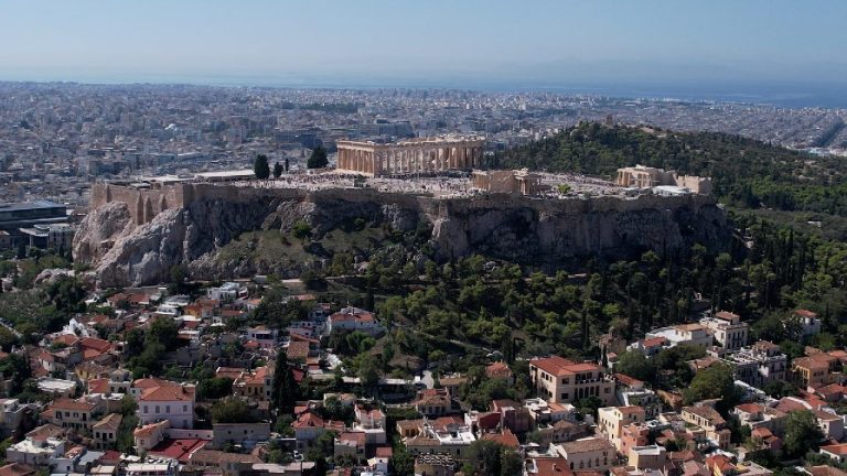 Greece’s booming tourism industry threatens historical sites