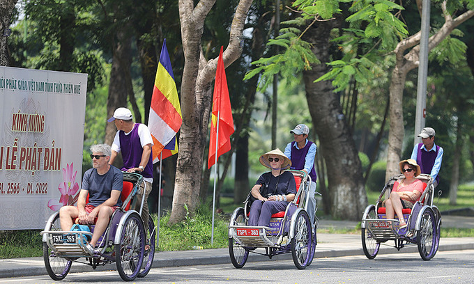 Cheating foreign tourists threatens Vietnam’s tourism recovery