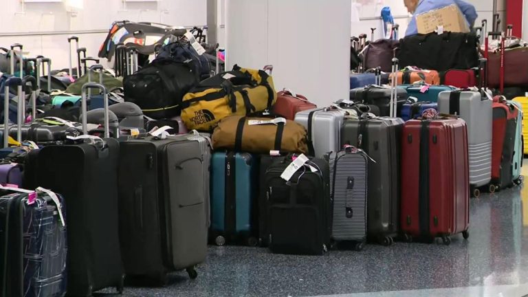 Travel agent offers tips on how to keep track of luggage when flying