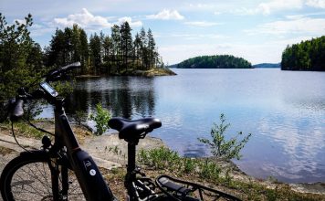 Wind your way around Finland’s largest lake on an e-bike adventure in Saimaa