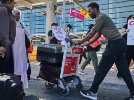 Air Canada to resume flights after half a million passengers affected by strikes