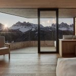 11 Best Ski Lodges & Resorts to Stay at Around the World