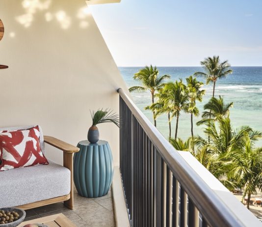 The 10 Best Luxury Resorts in Hawai'i to Book Right Now